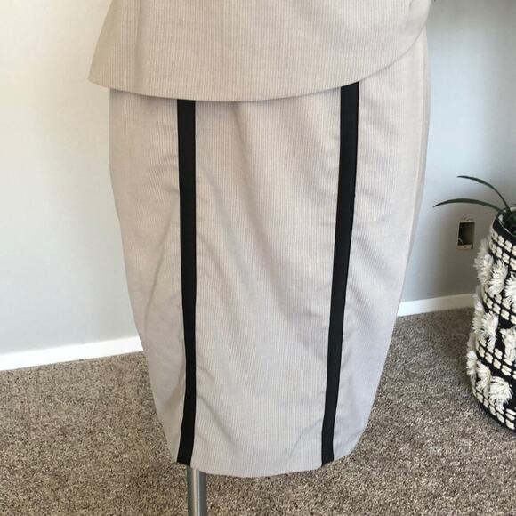 XOXO Grey and Black Bodycon Dress - Picture 2 of 11